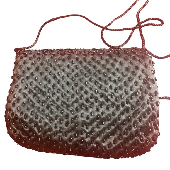 Elegant Black Beaded Clutch - Picture 2 of 5